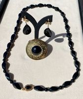 Bijoux parure noire en onyx, 1 collier, 1 paire BO, 1 broche