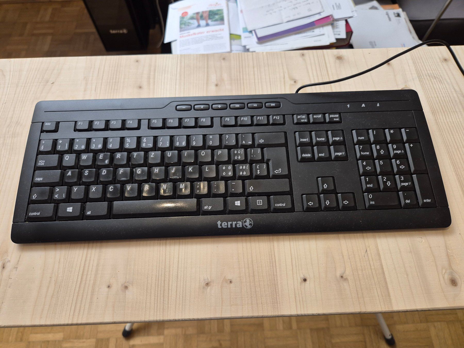 Claviers: Tastatur – D'occasion à Domat Ems par dan_5mvr