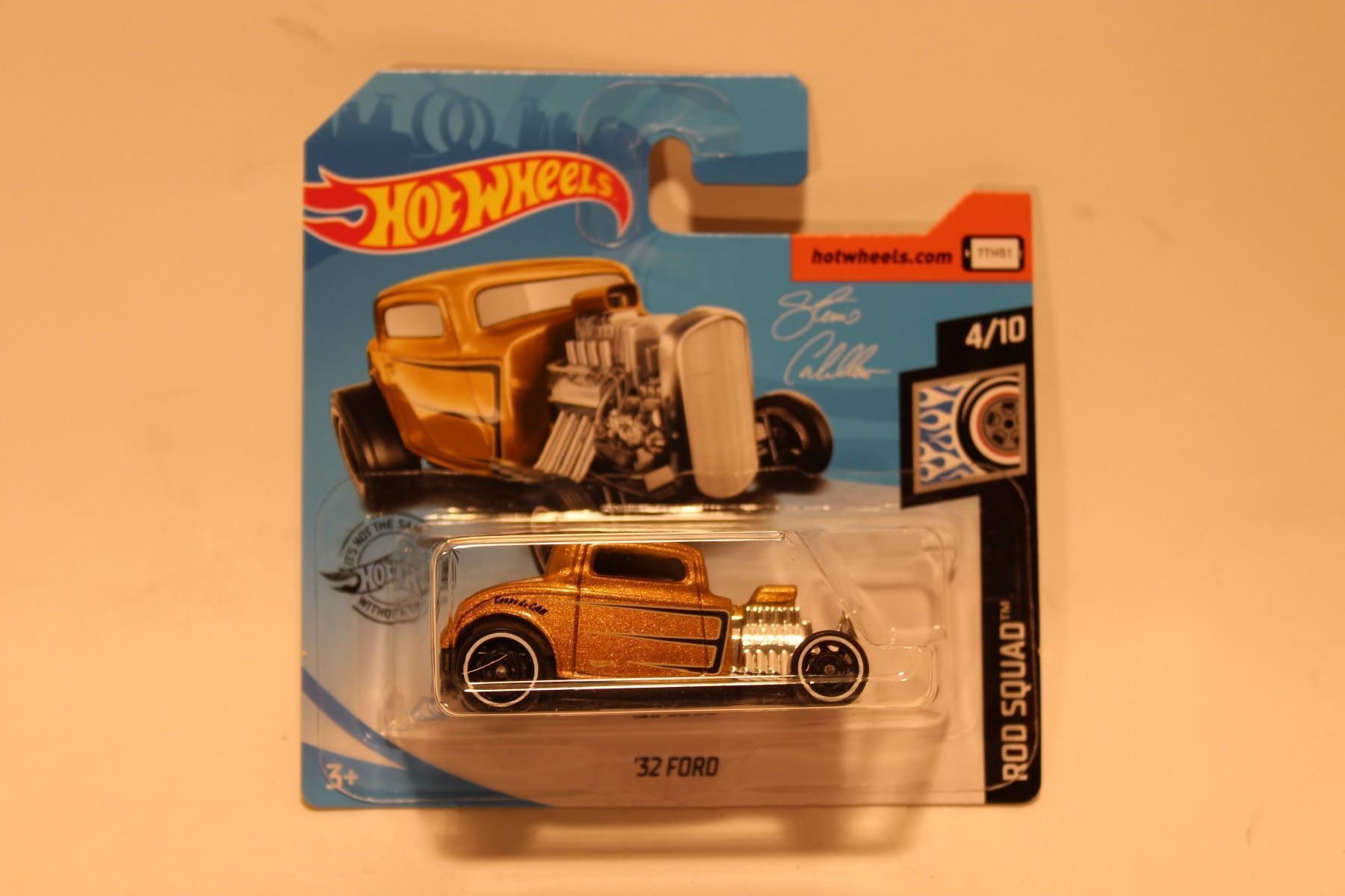 Ford Modellini d'auto: Spielzeugauto 1932er Ford, gold – Nuovo e nell'imballaggio originale da Fehraltorf venduto da haefens 5