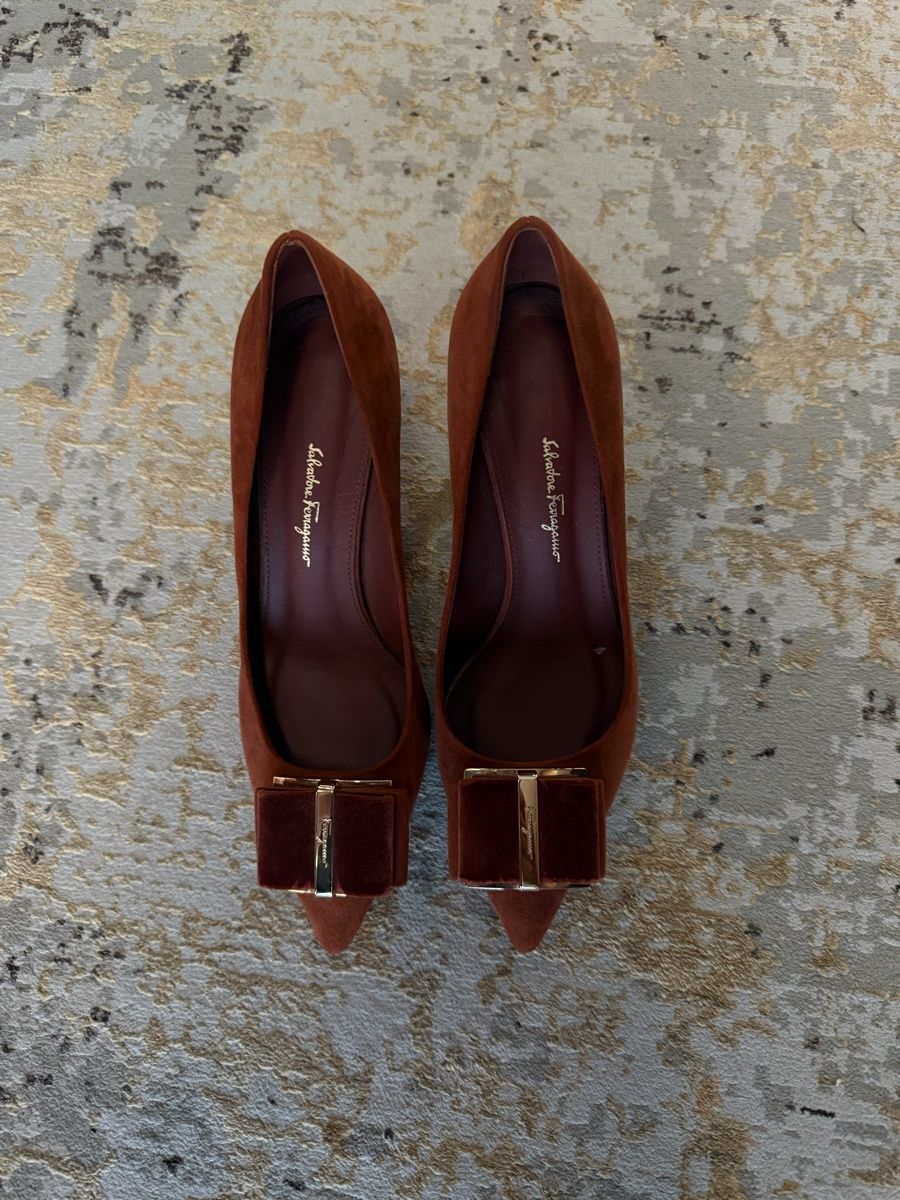 Salvatore Ferragamo Damenschuhe: Salvatore Ferragamo  – Gebraucht aus Richterswil von ser_2kkf