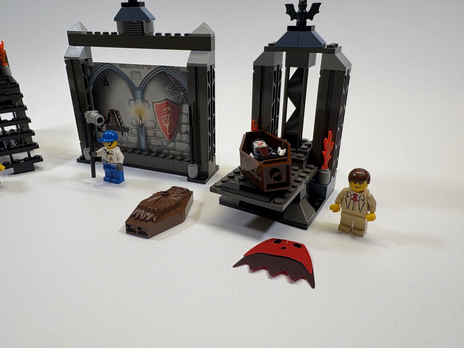 Lego Baukästen: LEGO Studios 1381 Vampire's Crypt – Gebraucht aus Elgg von Jo_Naj 2