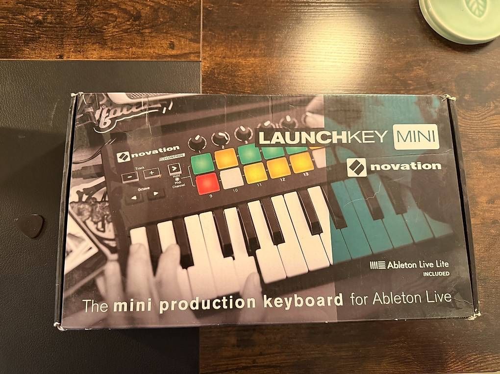 Novation Strumenti musicali: Novation Launchkey Mini MK3 – Usato da Günsberg venduto da ildierfdivad 1