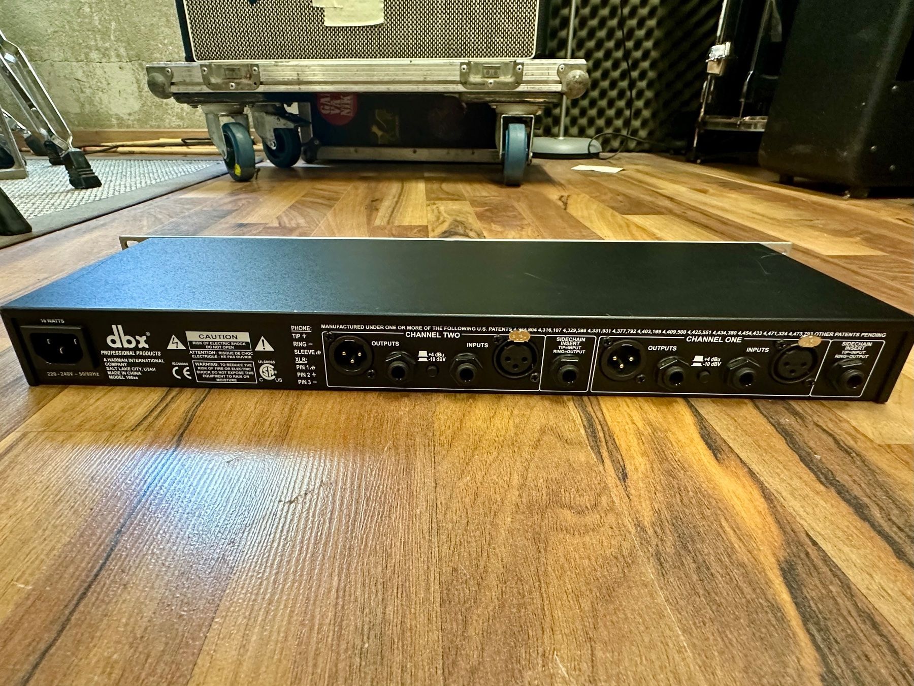 Dbx Egaliseurs: DBX 166xs Compressor/Limiter/Gate – D'occasion à Zug par Keptnace 3
