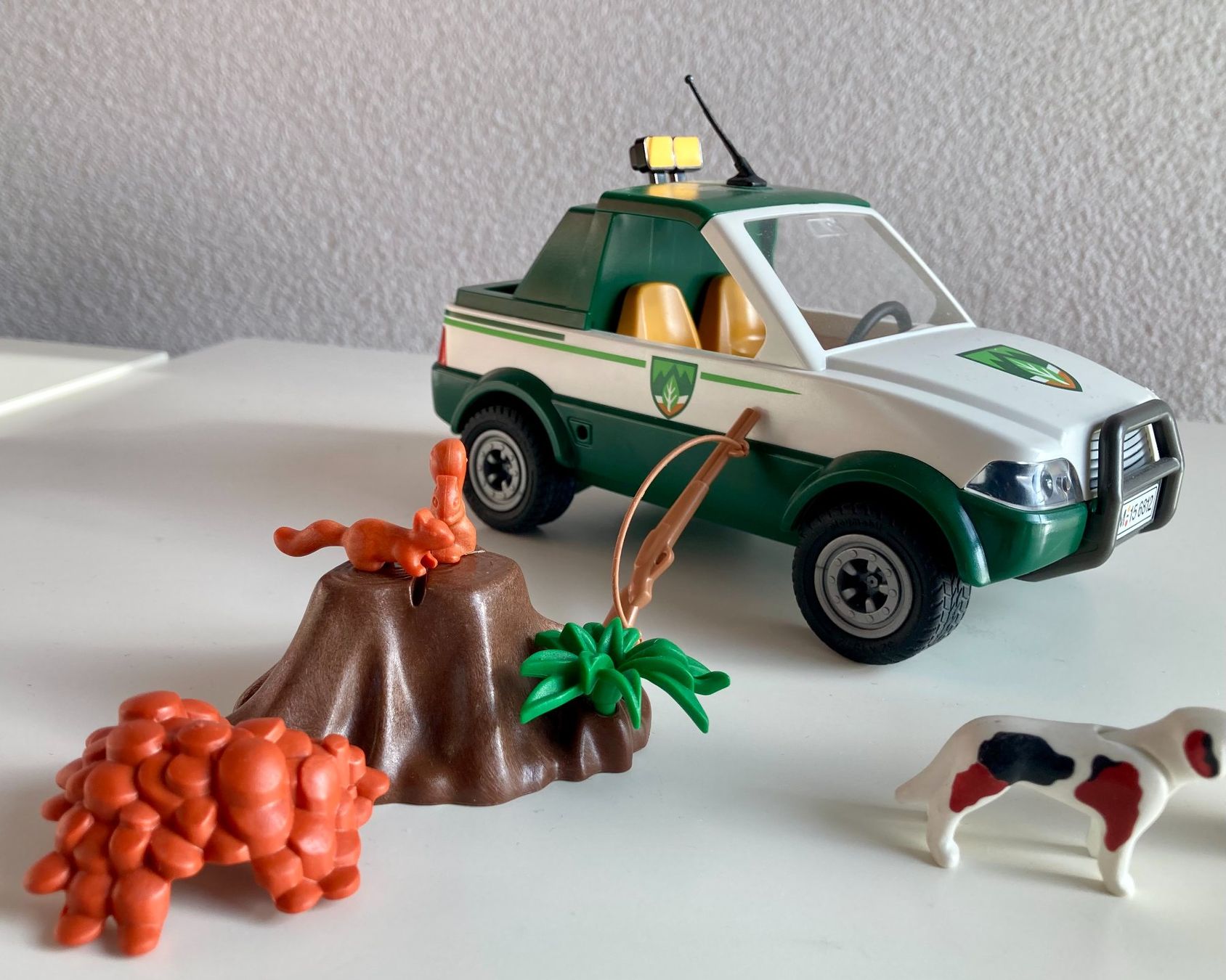 Playmobil Spielzeuge: Förster-Pickup - Playmobil 6812 – Gebraucht aus Neuendorf von Knopfi 2