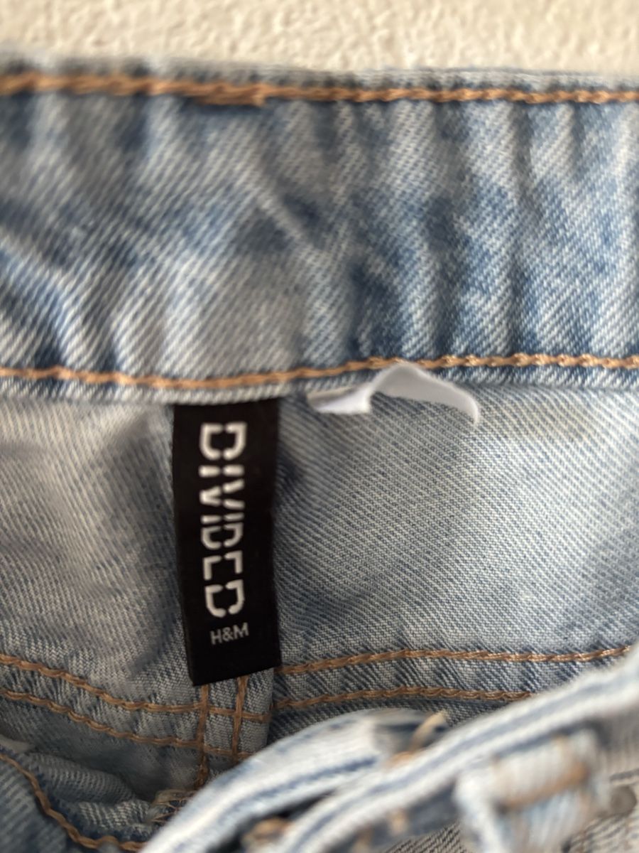 H&M Jeans: Jeans Hose Divided Gr 34 – Usato da Boniswil venduto da Biancaneve91 3