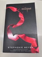 "Eclipse" - Stephenie Meyer