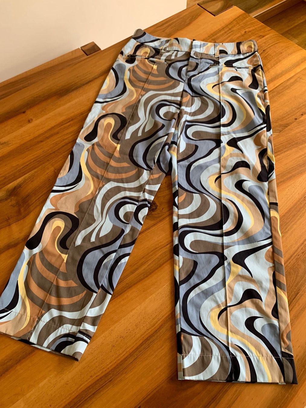 Bogner Pantaloni: Bogner wilde Hose, Gr. 36, bunt Retro-Muster - Mega Teil! – Usato da Meiringen venduto da Sheyene