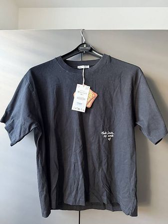 Zara T-shirt Valentine