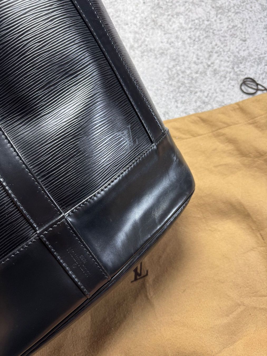 Louis Vuitton Zaini: Louis Vuitton Epi Leder Randonnée – Usato da Pfaffhausen venduto da Voe 2