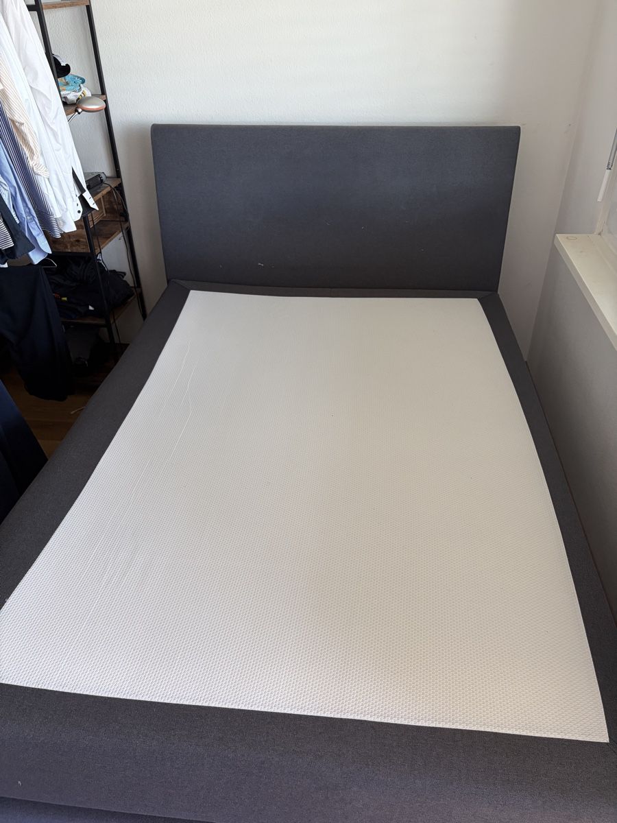 Letti: Elegantes Boxspringbett (160cm) mit Nachttisch – Usato da Volketswil venduto da Simon.Meili 4