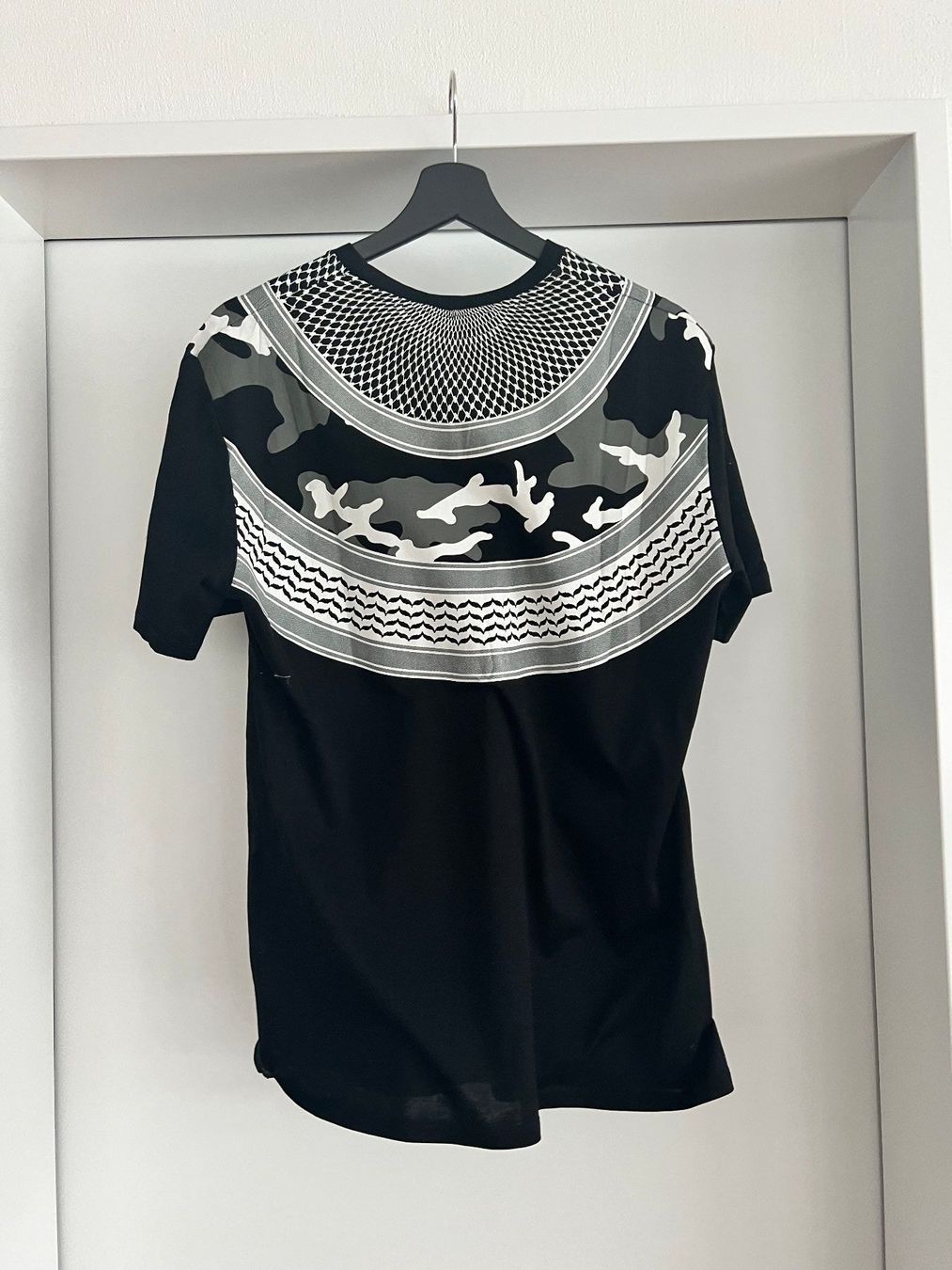T-shirt: Neil Barrett Tshirt Camo, Size S – Usato da Wilen b. Wollerau venduto da ccgold 1