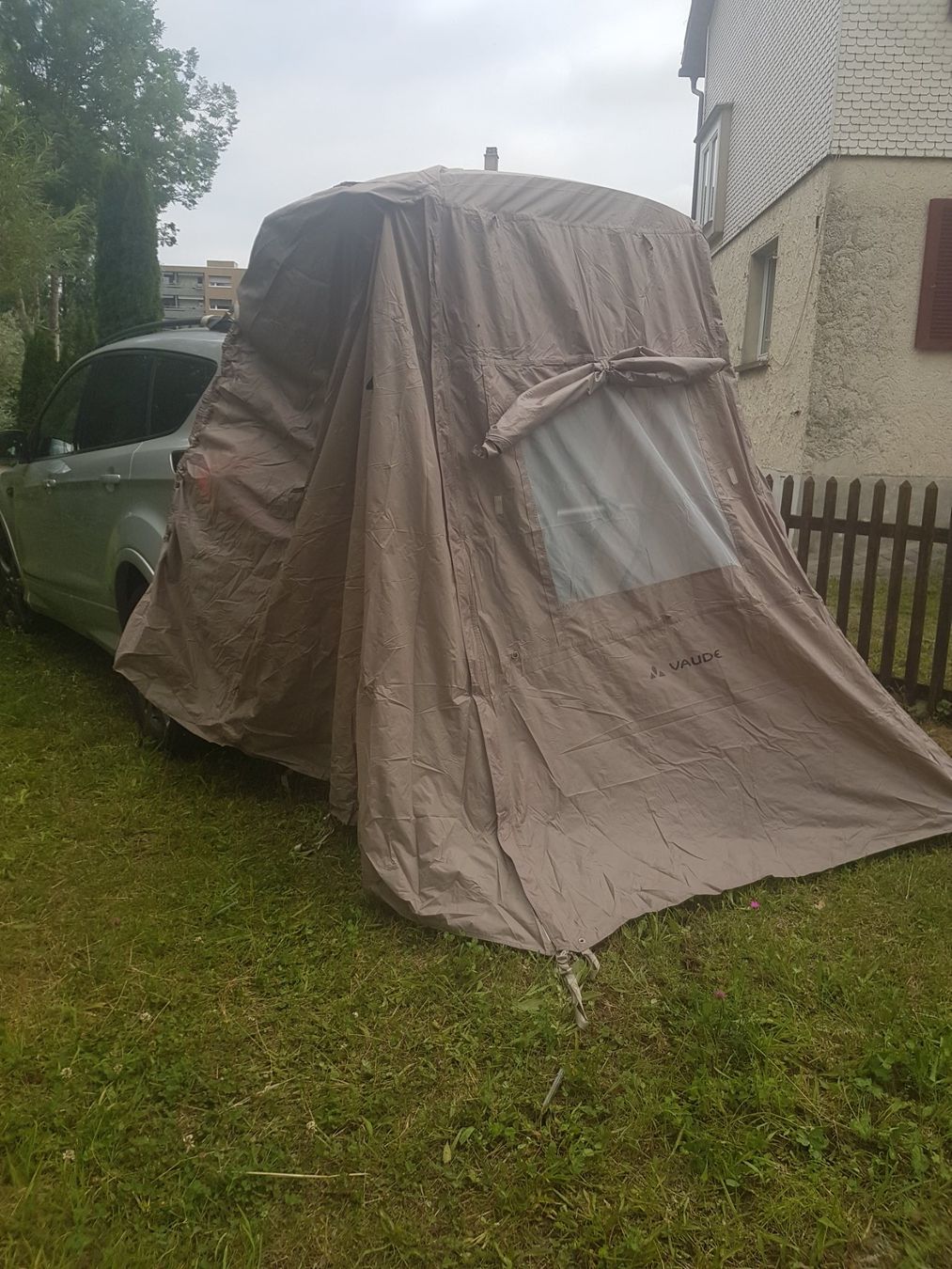 Vaude Verande & Tende da sole: Auto Vorzelt Vaude – Usato da Flawil venduto da RP44 3