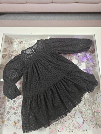 Zara Kleid schwarz mit Blumenmuster
