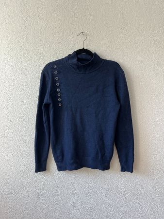Pulli mit süsse Knopf Details