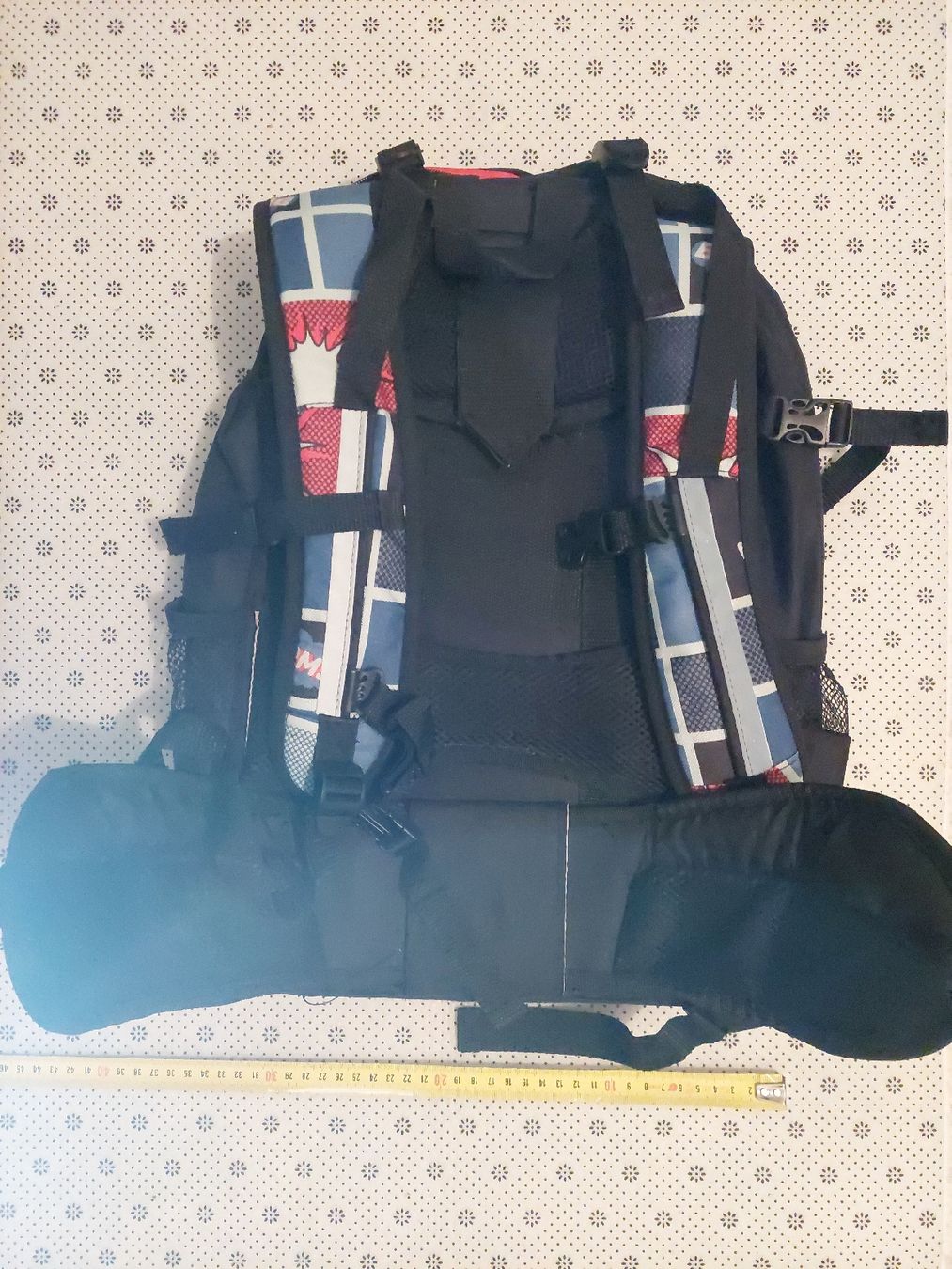 Zaini: Kinderrucksack mit Comicmuster – Nuovo (secondo la descrizione) da Baden venduto da blessb 1