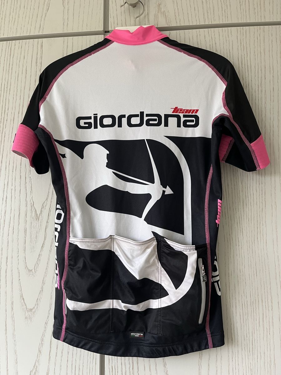 Canottiere & Pantaloni: Veloshirt – Usato da Wermatswil venduto da -secondchance- 1