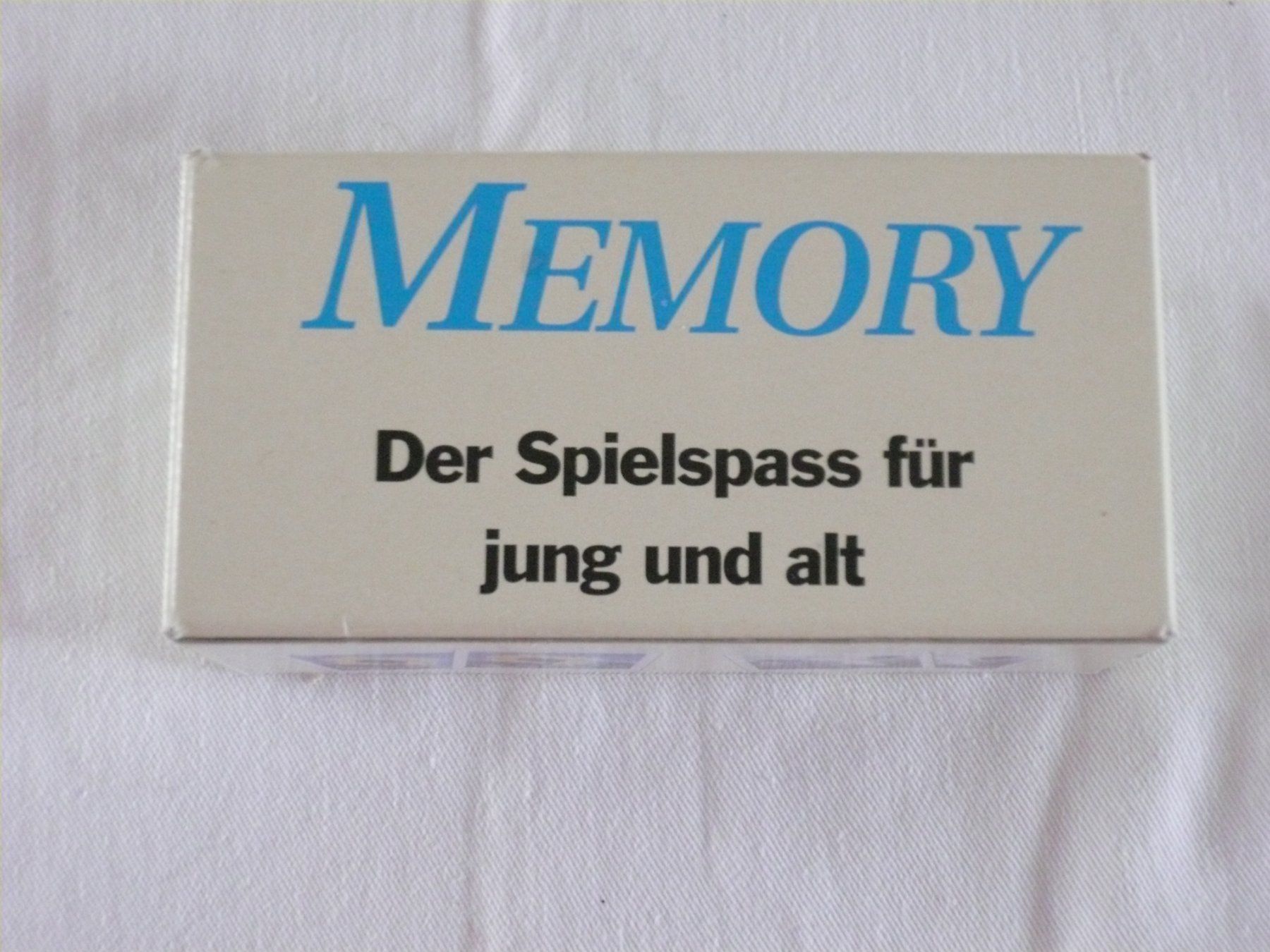 Giochi: Memory von der neuen Luzerner Zeitung – Nuovo (secondo la descrizione) da Rotkreuz venduto da Busa17