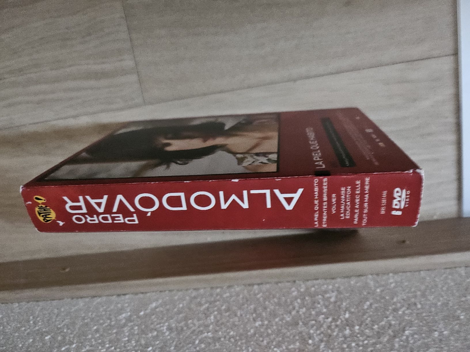 Tutti i DVDs: Pedro Almodóvar - Coffret de 6 DVD – Usato da La Joux FR venduto da car_ck96