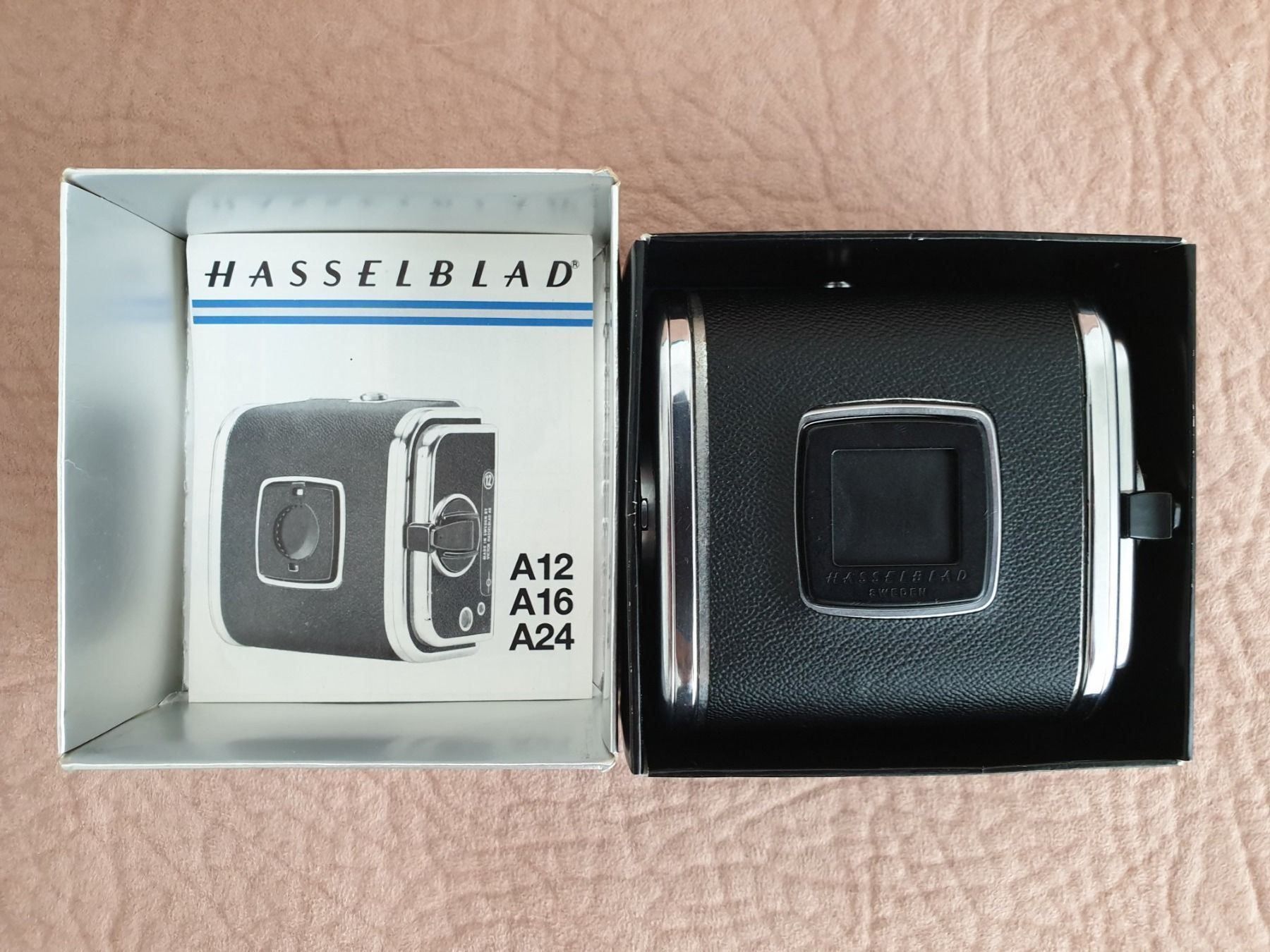 Hasselblad Fotocamera: Hasselblad original Magazin A24 Chrome – Usato da Zürich venduto da Leica.C89 1