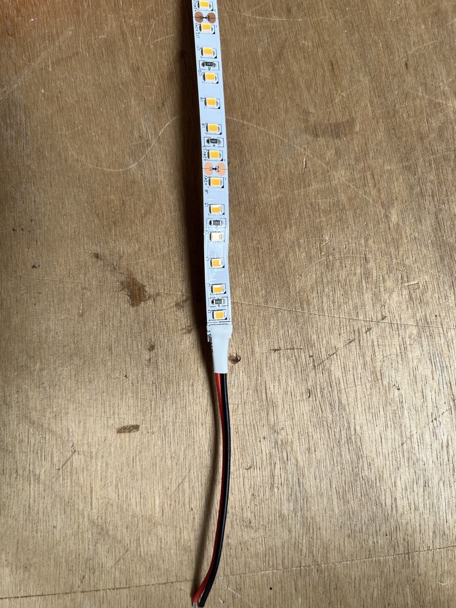 Elektronikbauteile: LED Streifen 24 V  – Neu (gemäss Beschreibung) aus St. Gallen von Floatglas1 1