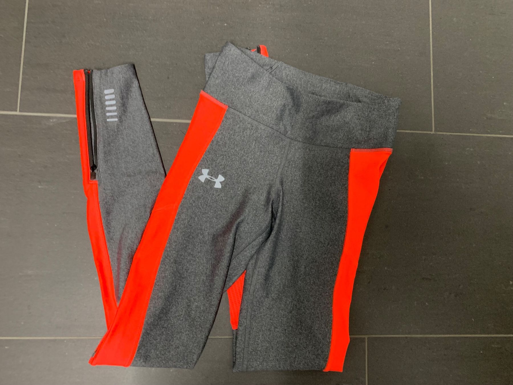 Under Armour Leggings: Under Armour Tights XS – Usato da Niederbipp venduto da Domenicana1984