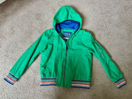 Dünne Jacke Gr. 122