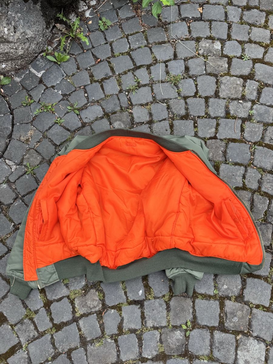 Alpha Industries Jacken: Alpha Industries MA-1 Bomber Jacket Khaki M Classic – Gebraucht aus Effretikon von rus_2l2p 8