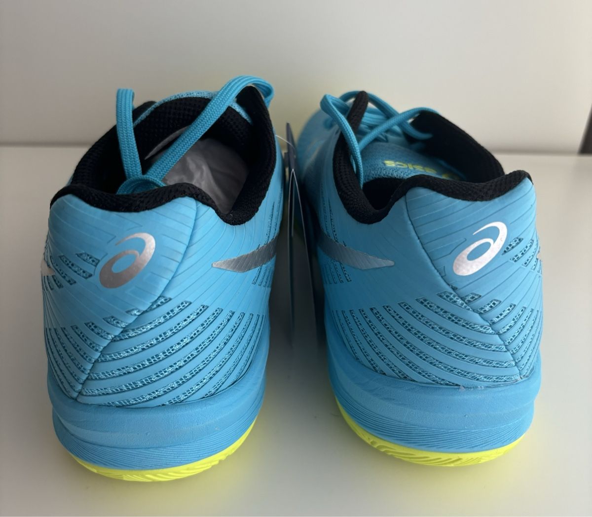Asics Scarpe da donna: ASICS VOLLEY ELITE FF Turnschuh, Gr. 44.5 – Nuovo e nell'imballaggio originale da Luzern venduto da falena01 5