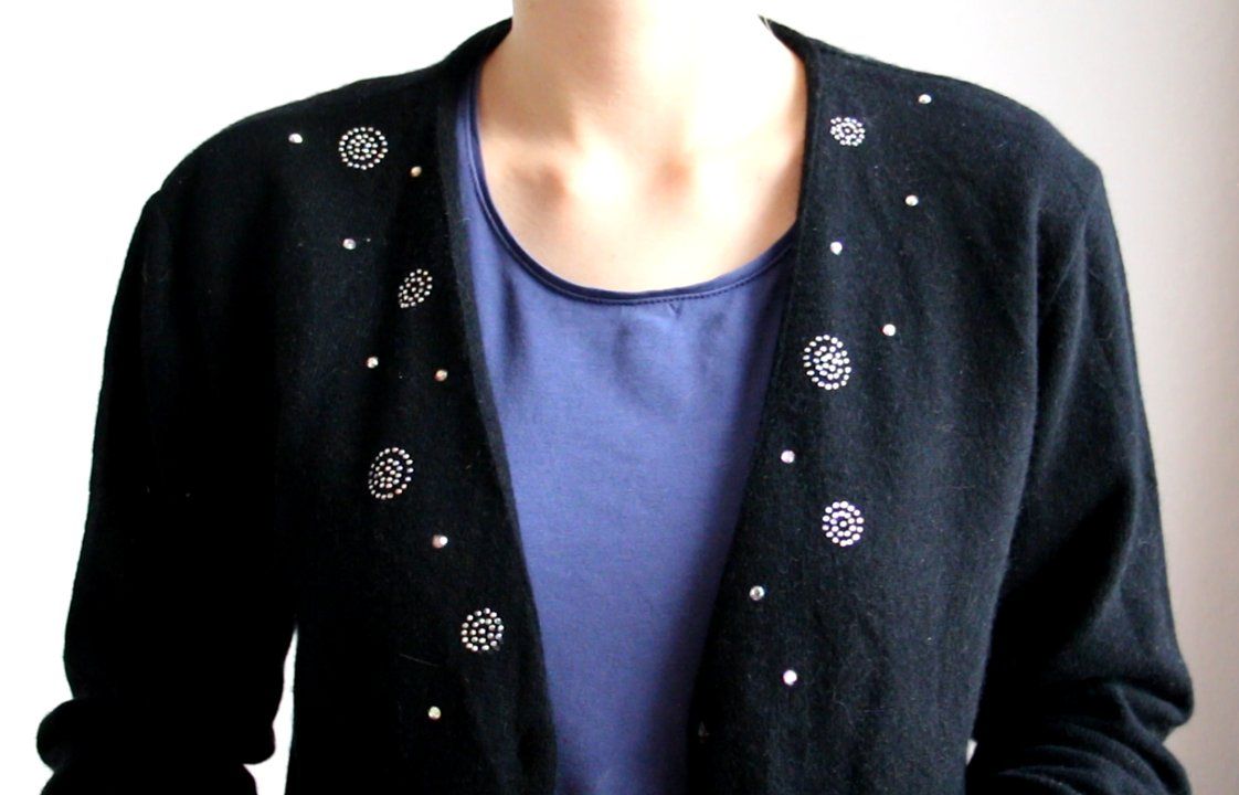Alba Moda Giacche: Schwarze Strickjacke mit eleganten Glitzersteinen Gr. 36 – Usato da Luzern venduto da Simona15 3