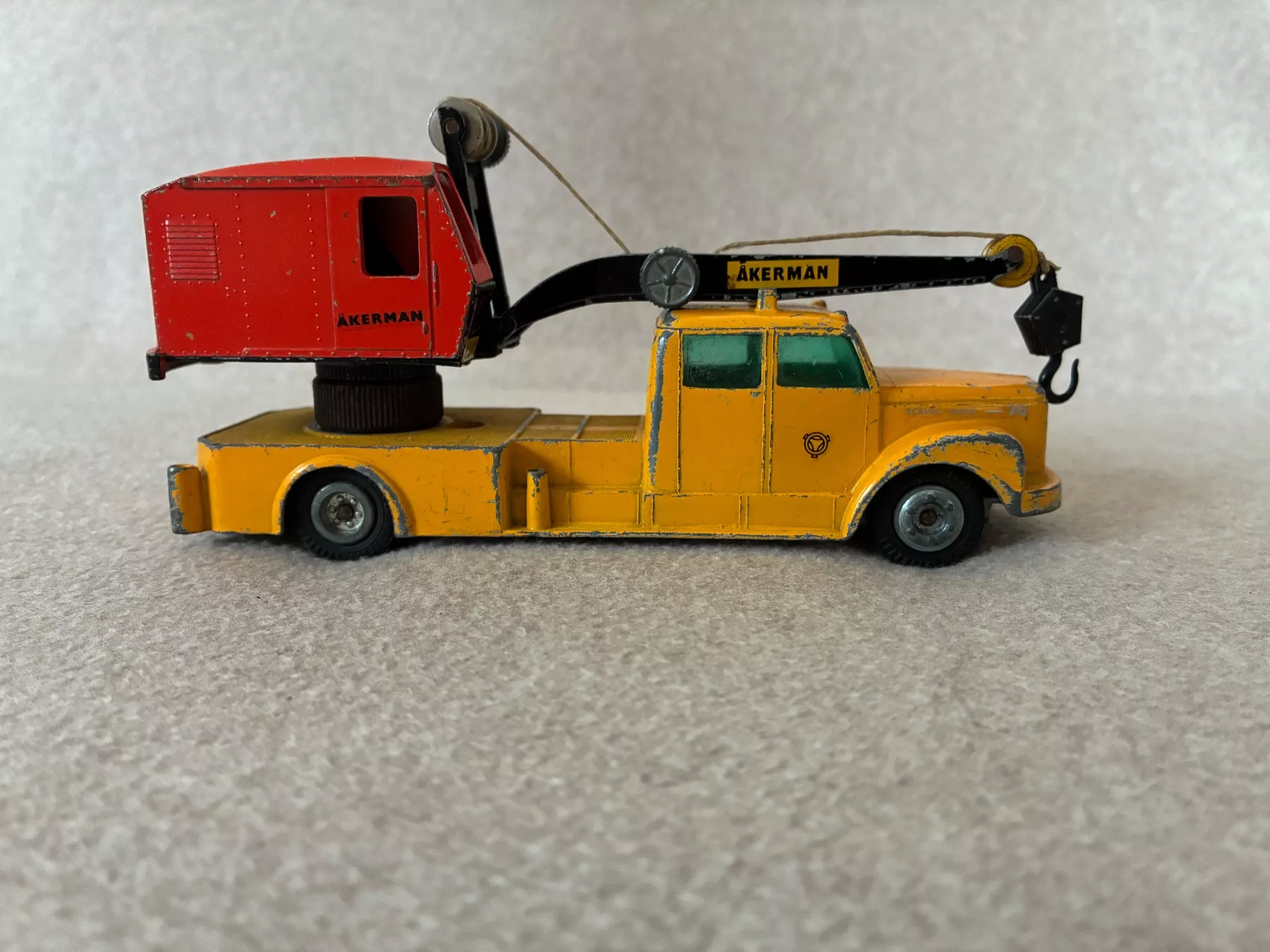 Tekno Modellini d'auto: Tekno Baumaschine – Usato da Gümmenen venduto da Supererland 2