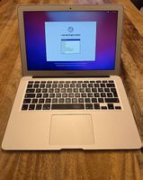 Apple MacBook Air 13" (Mid 2017) - 8GB RAM -Top Zustand