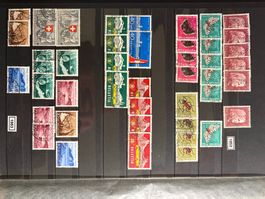 Timbres suisses 1953 Papillons Bus Paysages
