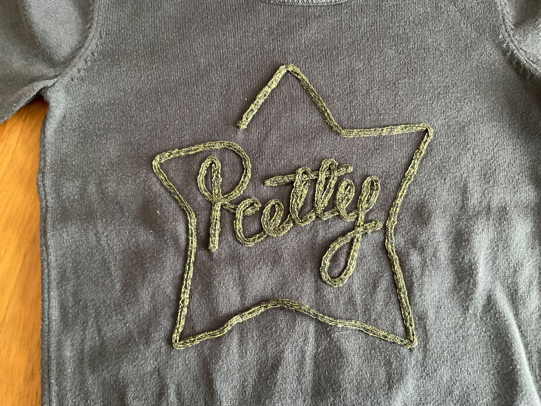 Pullover & Sweatshirts: Hübscher Pullover Mädchen Gr.116 – Gebraucht aus Pfäffikon ZH von Ben0707 2