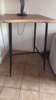 Table à manger haute 