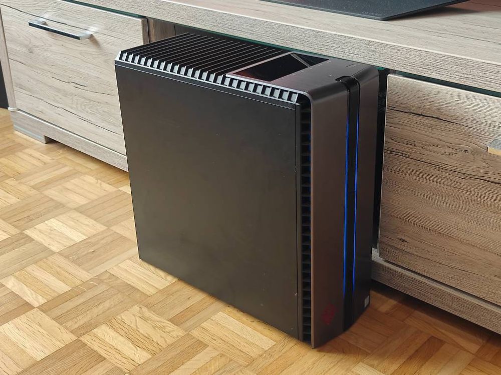 PC Portable HP Omen 15-Ce054nz – Pour Pièces – I7 6700HQ / GTX 1070 – Défaut