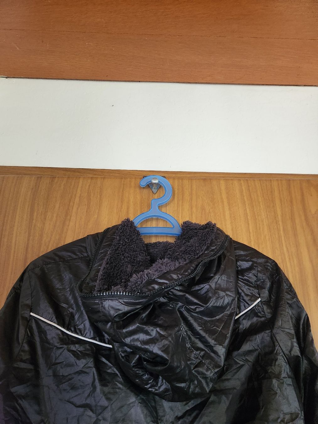 Puma Jacken: Veste Puma noir doublée taille XS  – Gebraucht aus Niedergösgen von Eva2410 1