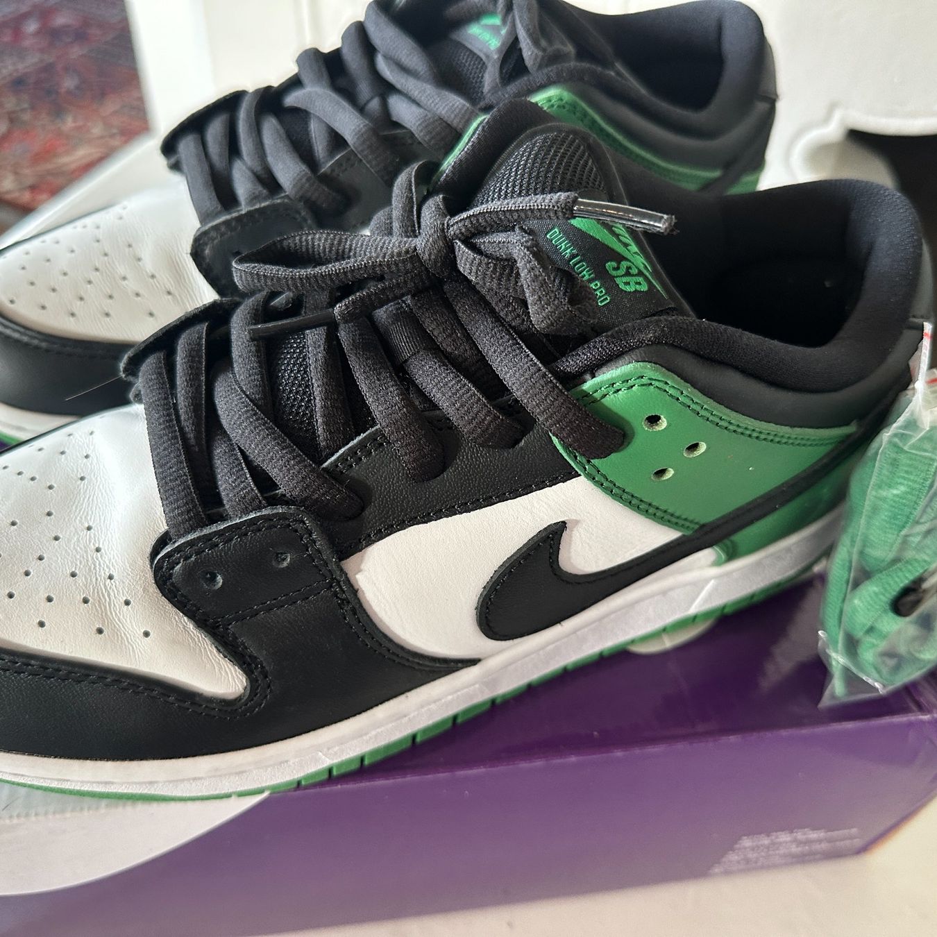 Nike Scarpe da uomo: NIKE DUNK LOW Gr. 43 - NEU! – Nuovo (secondo la descrizione) da Tägertschi venduto da TheChange 1
