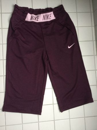 Neue Nike Culotte Studio Pants 146-156cm