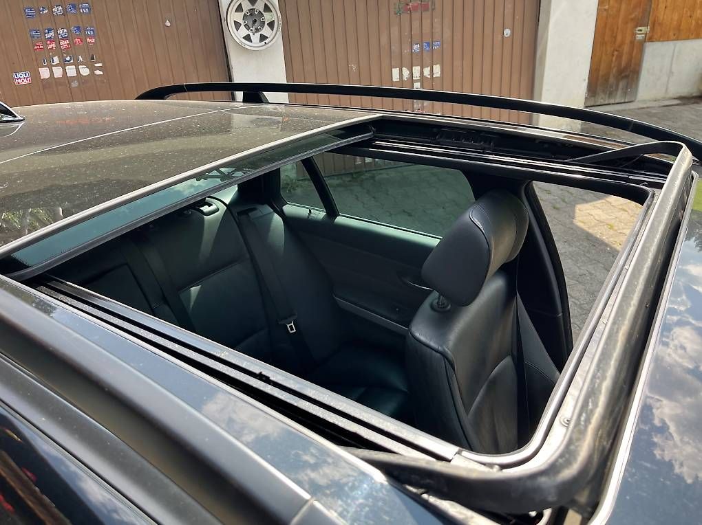 BMW Automobili: Bmw 330 xd Touring – Usato da Lenk im Simmental venduto da SuMoRa 3