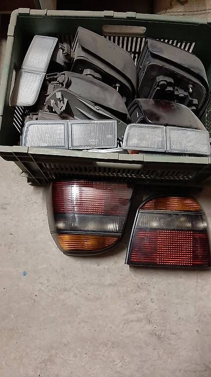 Tutti pezzi di ricambio auto: Moteur boîte Golf 3 gti 2.0 édition – Usato da Fully venduto da Tuchoz 4