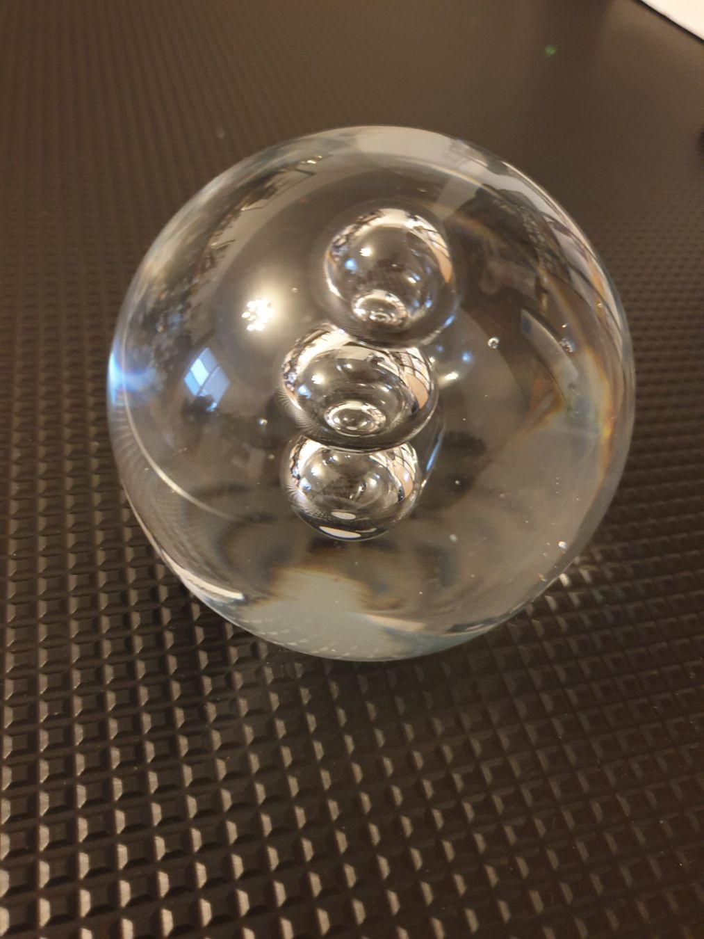 Tutte le decorazioni: Dekorative Glaskugel mit Luftblasen - Zeitloses Design! – Usato da Locarno venduto da ICARO8 2
