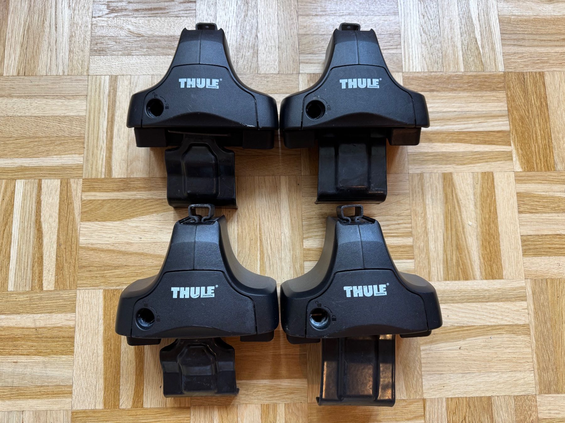 Thule Barres de toit: Thule Rapid System 754 (Kit Range Rover Evoque 2011-2018) – D'occasion à St. Gallen par geClayfield