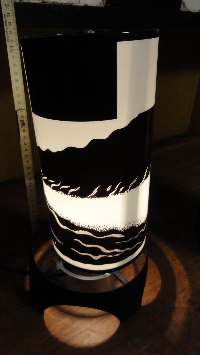 Lampade: Coca Cola Tischlampe aus Kunststoff – Usato da Wohlen AG venduto da Flusslauf 1