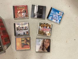 Lot de 50 CD musicaux