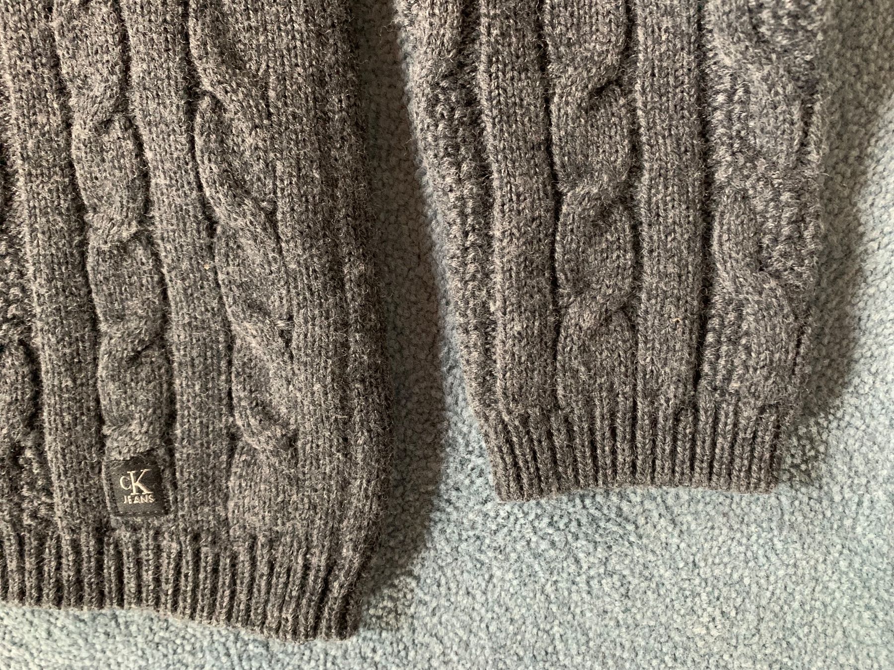 Calvin Klein Pullover & Sweatshirts: Calvin Klein, Rollkragenpullover grau, Gr. M – Gebraucht aus Wiesendangen von Babalegi 3