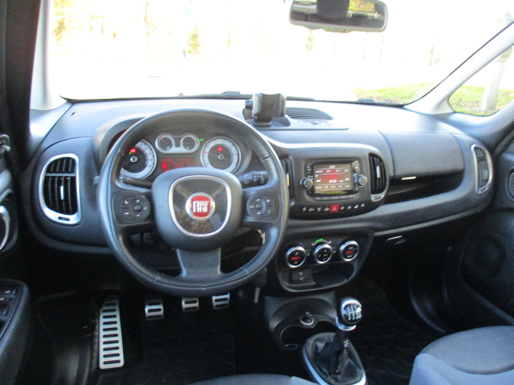 Mercedes-Benz Automobili: Fiat 500L frisch ab MFK – Usato da Riedholz venduto da Riedholz-Garage 8