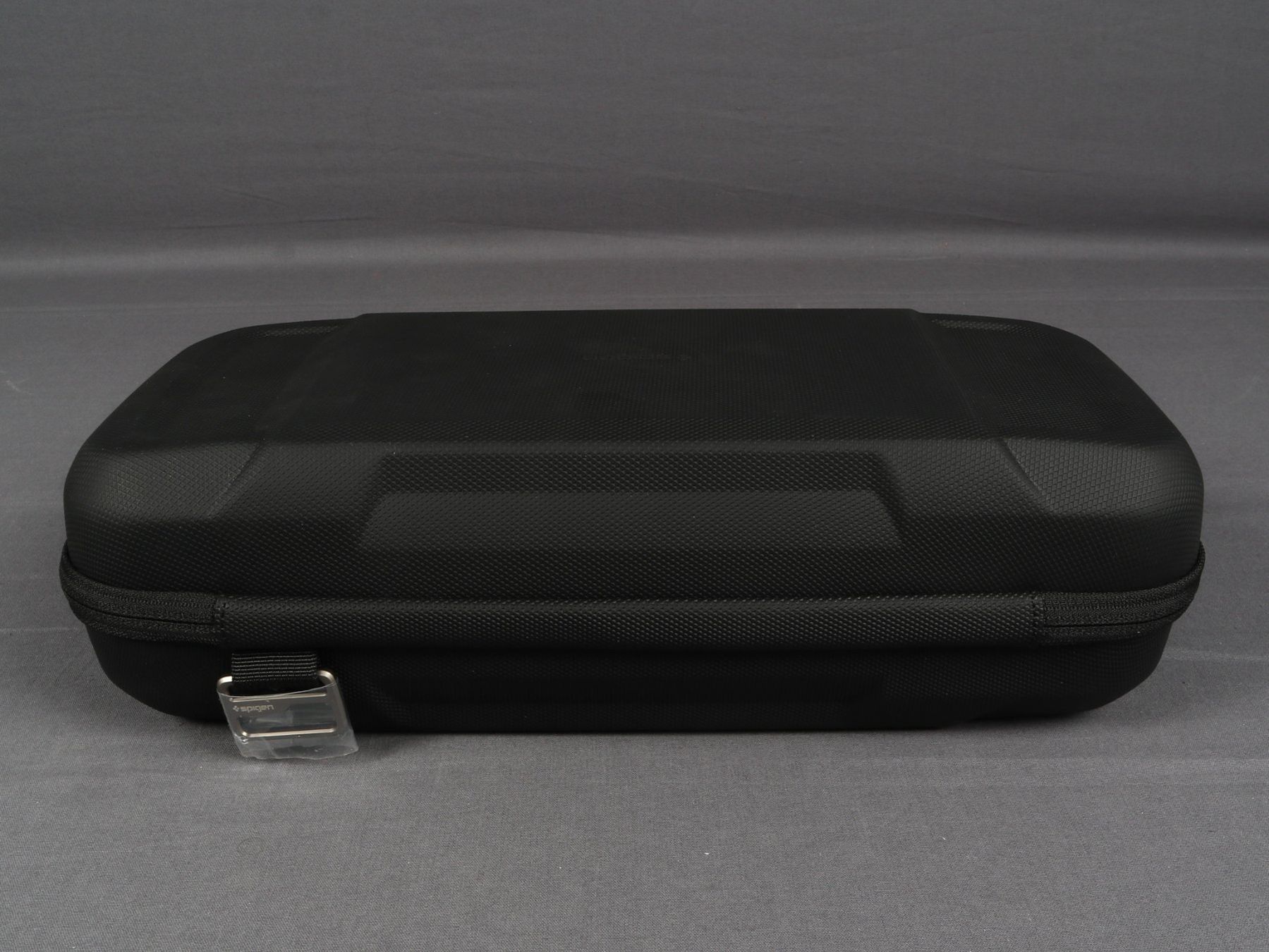 Spigen Custodie protettive: SPIGEN Steam Deck Case – Nuovo (secondo la descrizione) da Steinen venduto da Restwert_Steinen 4