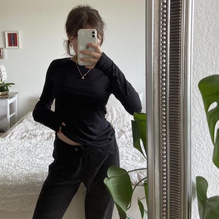 Schwarzes Langarmshirt H&M Grösse S guter Zustand