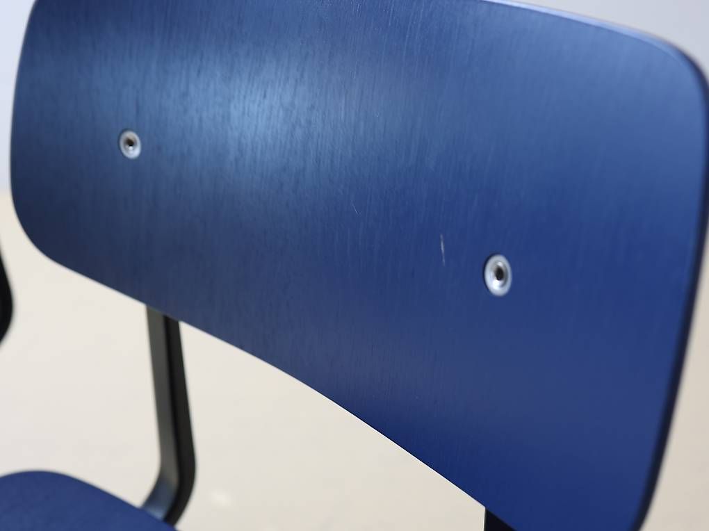 Hay Sedie: 4 HAY Result Stühle von Rietveld & Kramer – Usato da Meinisberg venduto da atelier_TILIJA 6