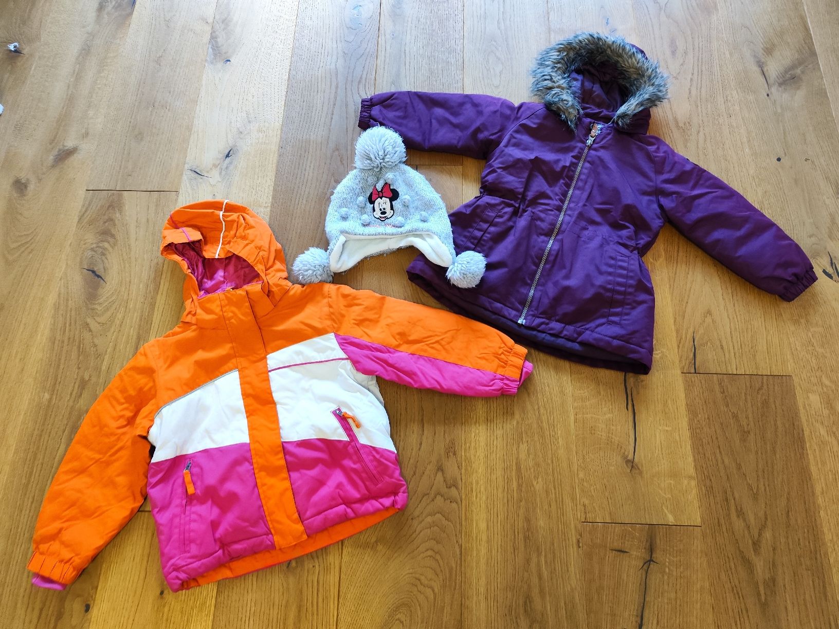 Giacche & Cappotti: 2 Winterjacken Gr.98 + Mütze – Usato da Kriens venduto da Xonox